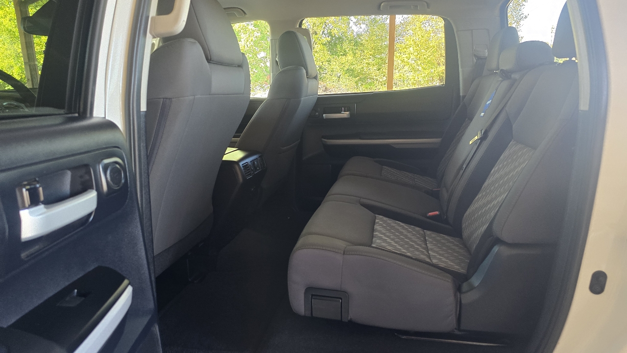 Toyota Tundra 4WD 1794 Edition CrewMax 5.5' Bed 5.7L FFV (Natl) 2018