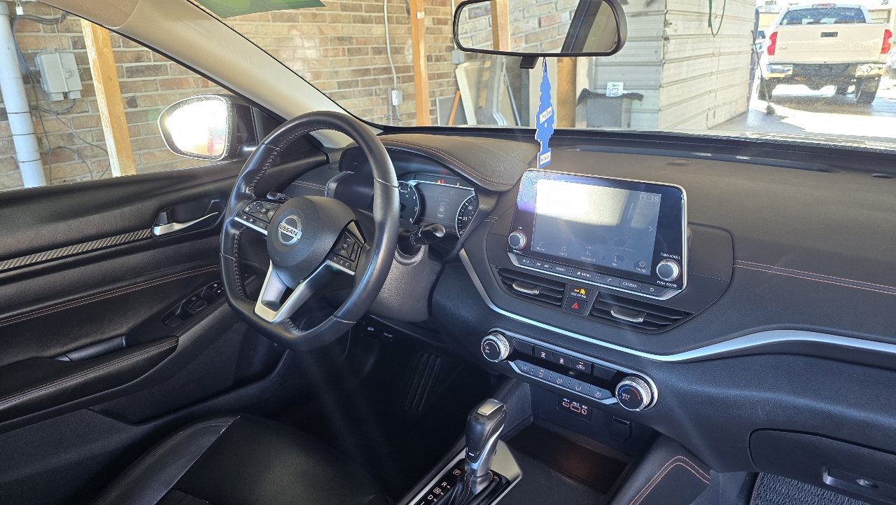 Nissan Altima 2.5 SR Sedan 2020