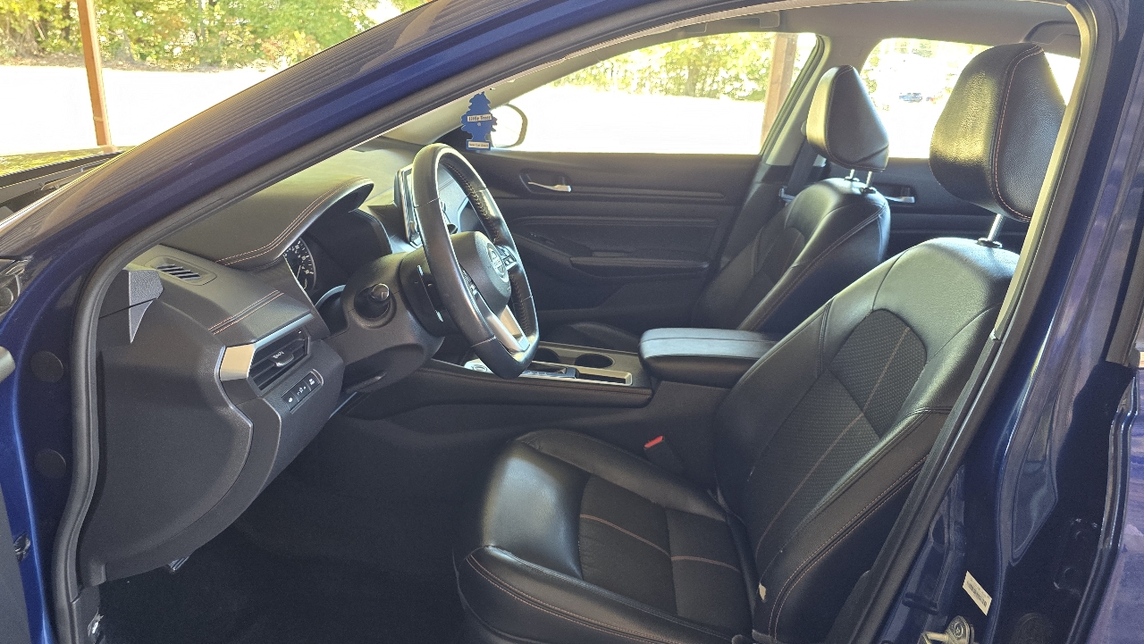 Nissan Altima 2.5 SR Sedan 2020