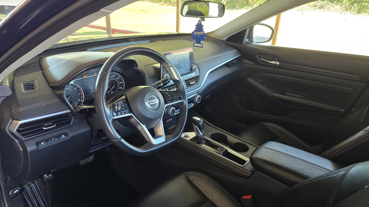 Nissan Altima 2.5 SR Sedan 2020