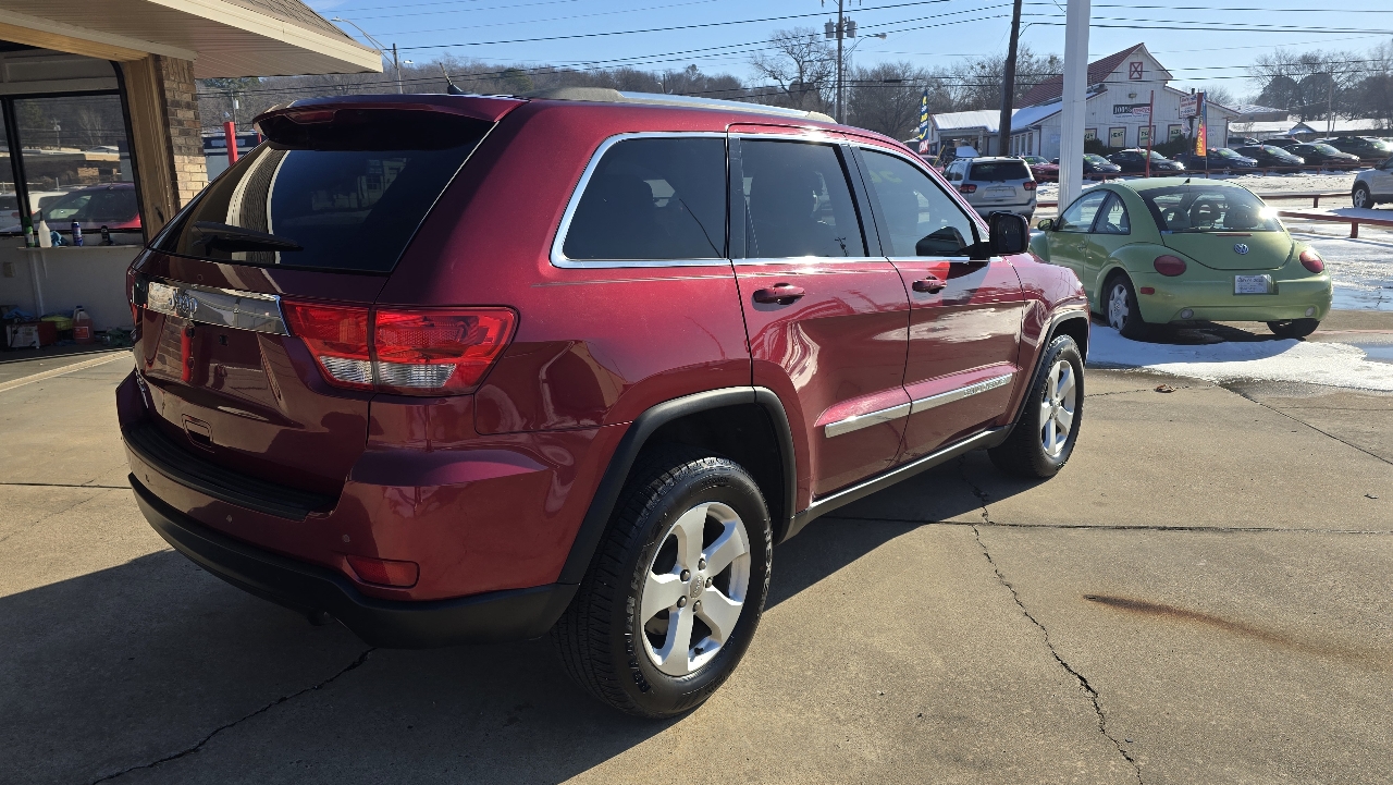 Jeep Grand Cherokee 4WD 4dr Laredo 2013
