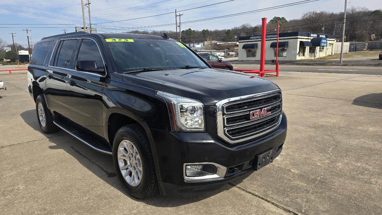 GMC Yukon XL 4WD 4dr SLT 2017