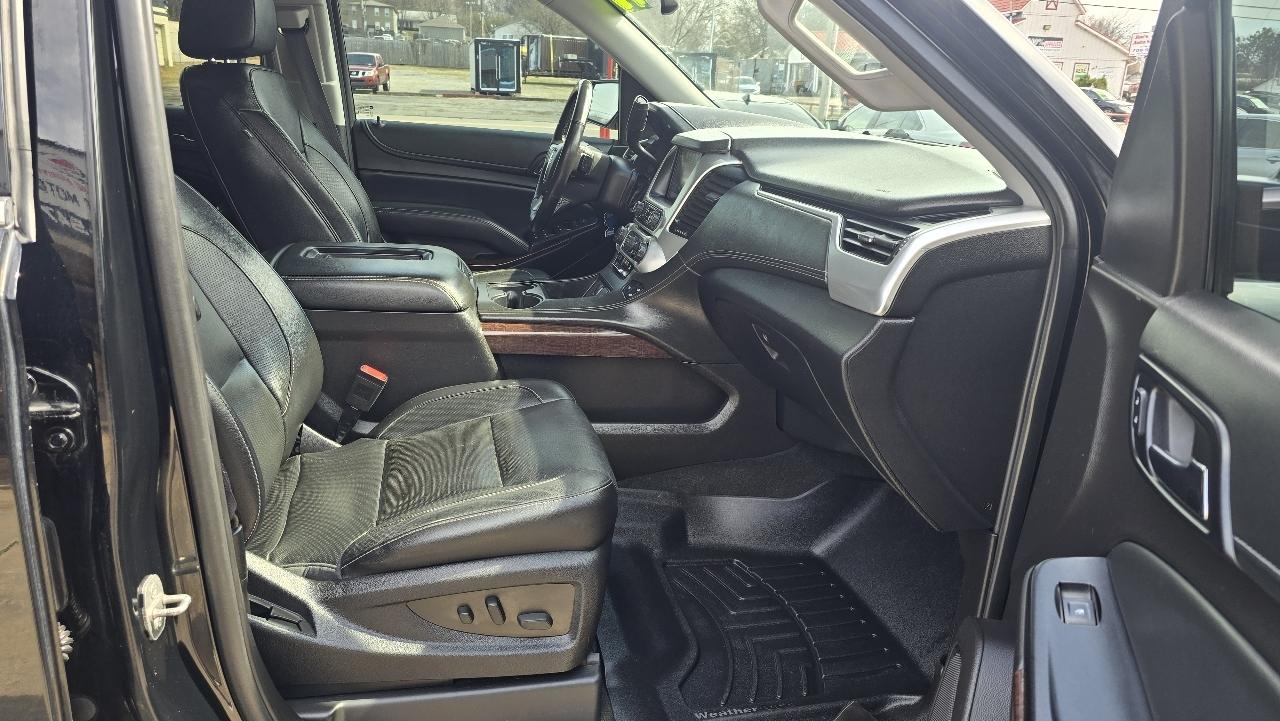 GMC Yukon XL 4WD 4dr SLT 2017