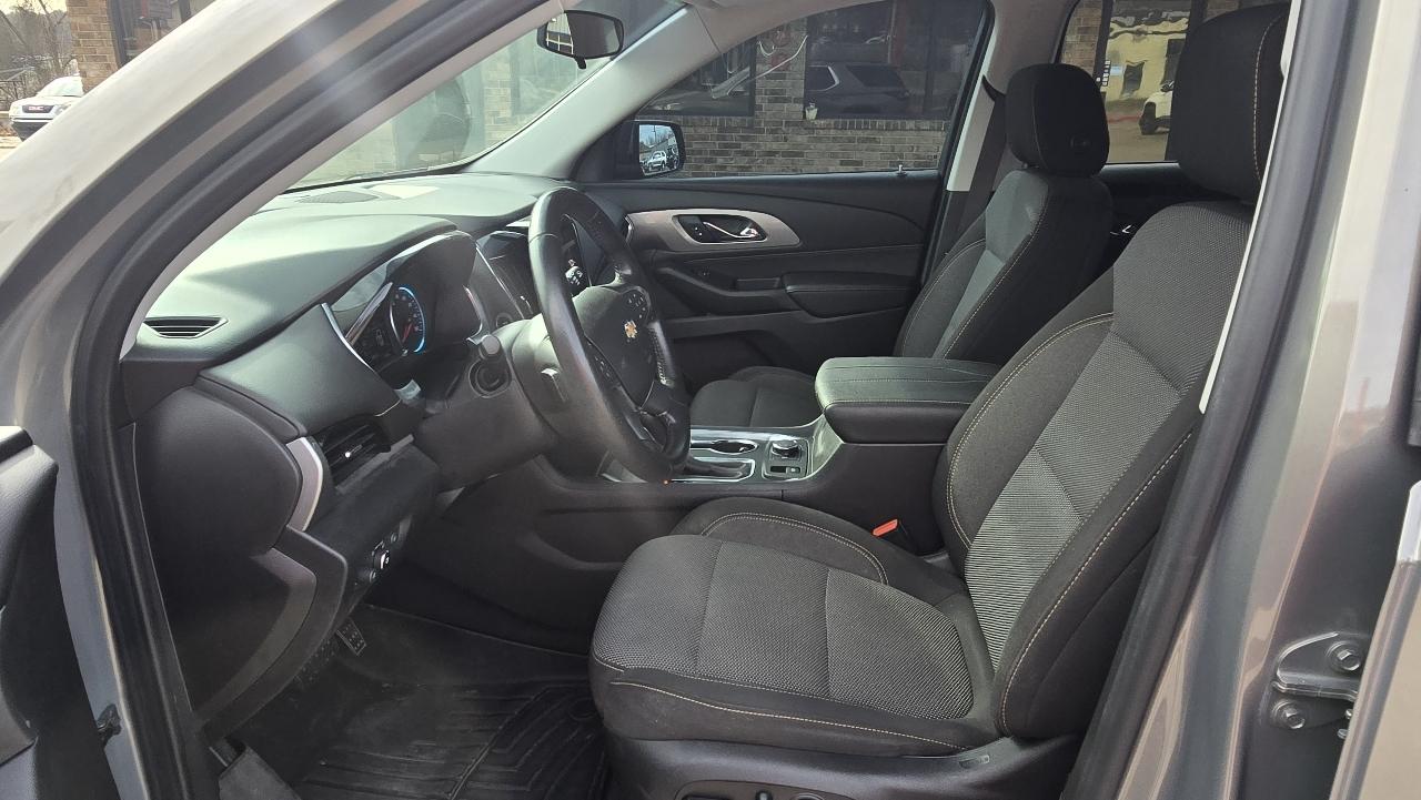 Chevrolet Traverse FWD 4dr LT Cloth w/1LT 2019