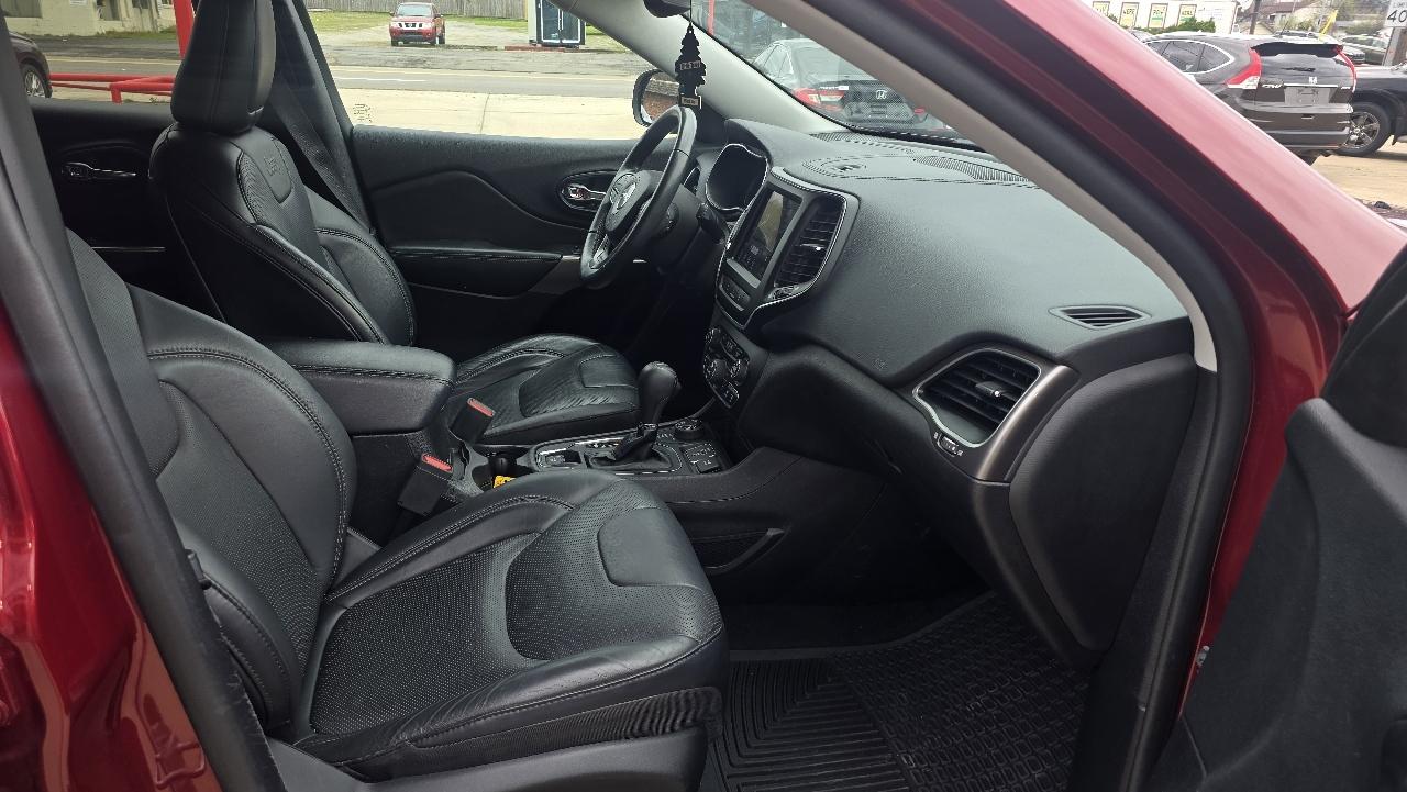 Jeep Cherokee Latitude Lux 4x4 2021