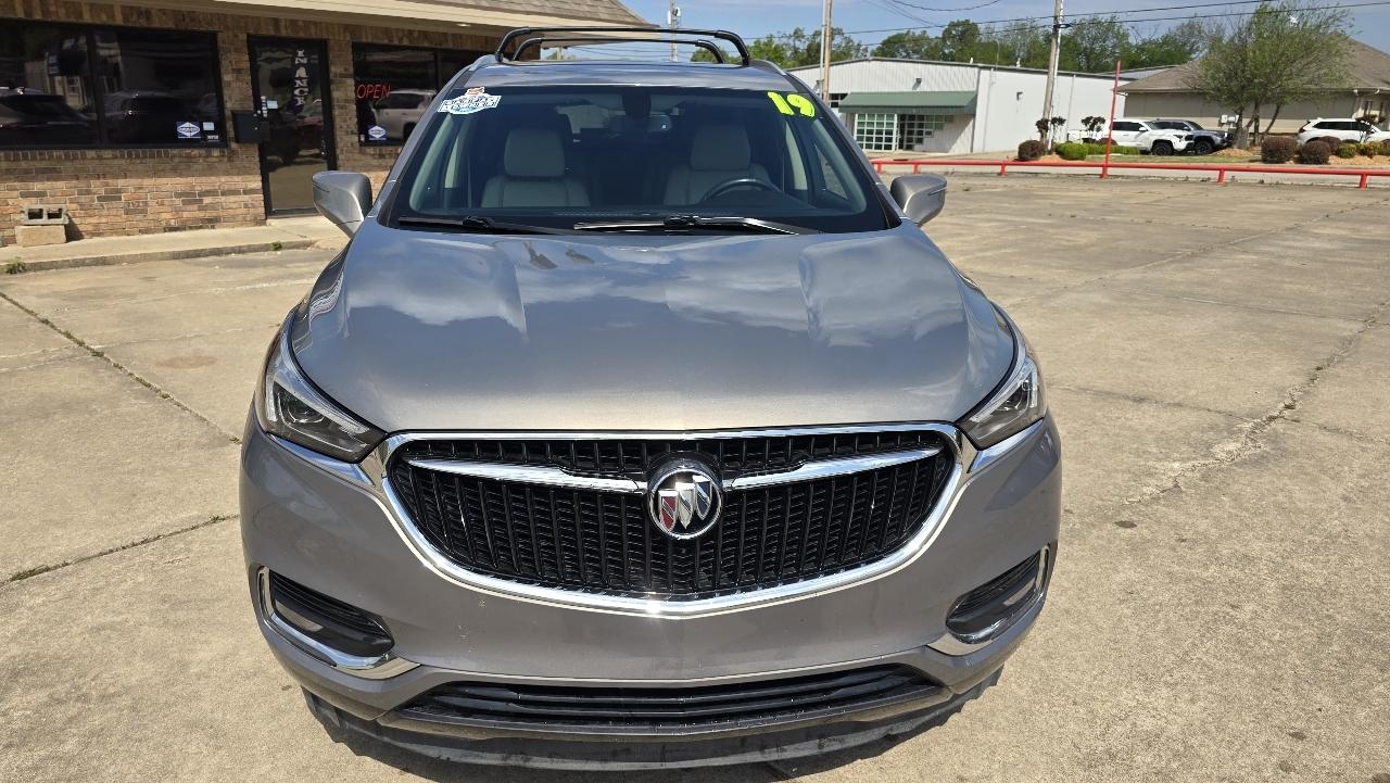Buick Enclave FWD 4dr Essence 2019