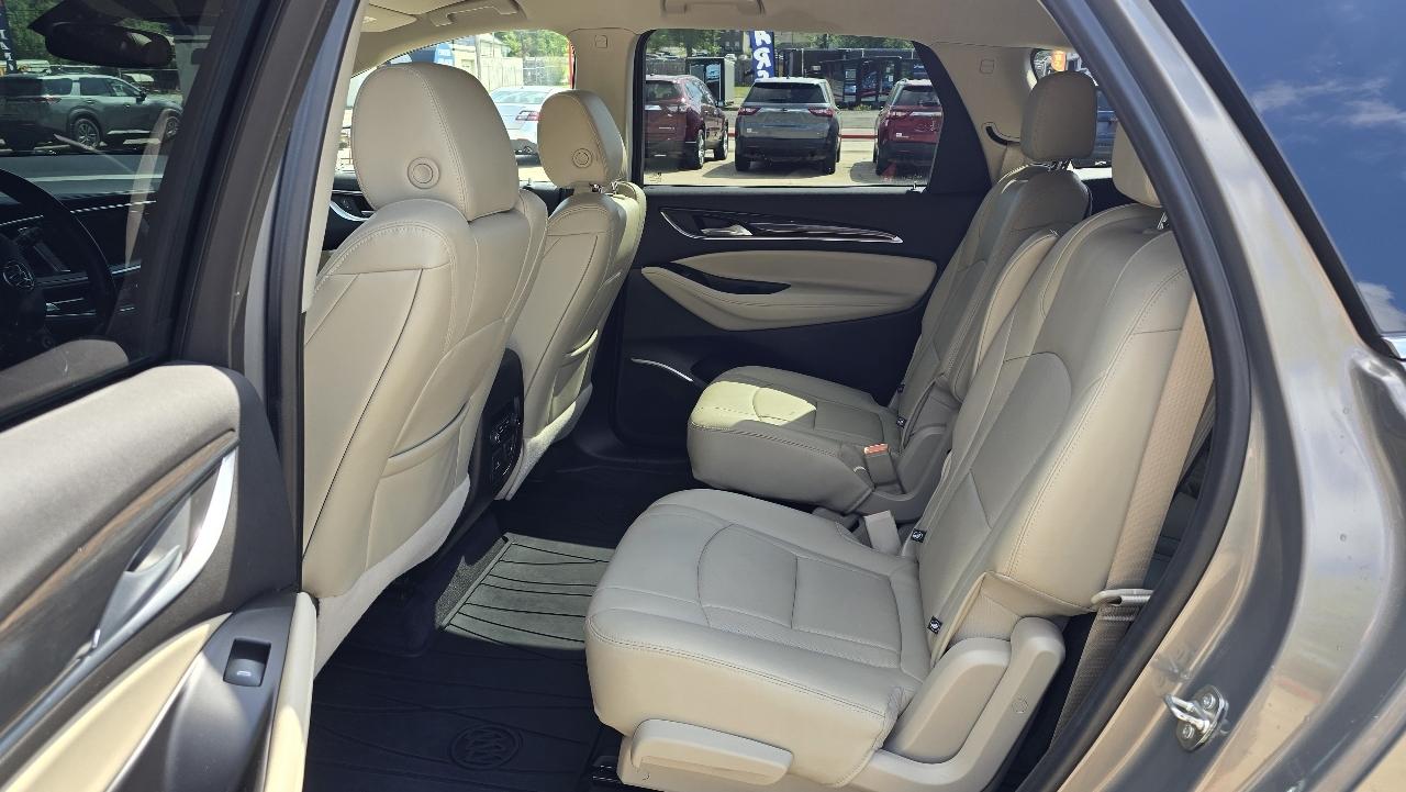 Buick Enclave FWD 4dr Essence 2019