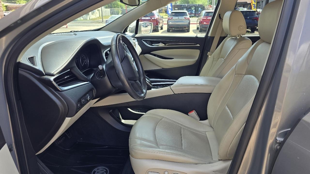 Buick Enclave FWD 4dr Essence 2019