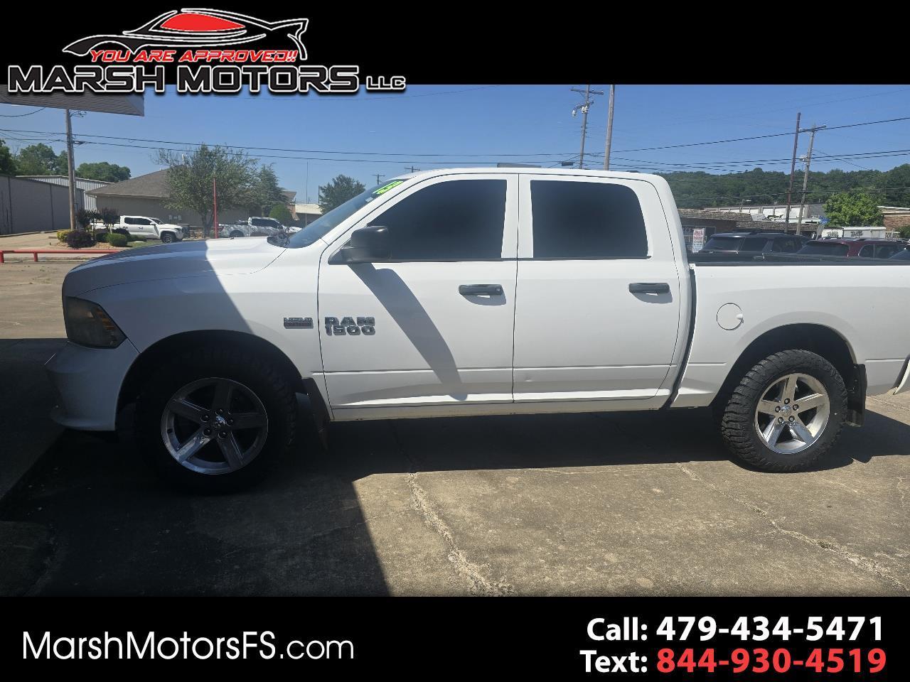 2013 RAM 1500 4WD Crew Cab 140.5" Express