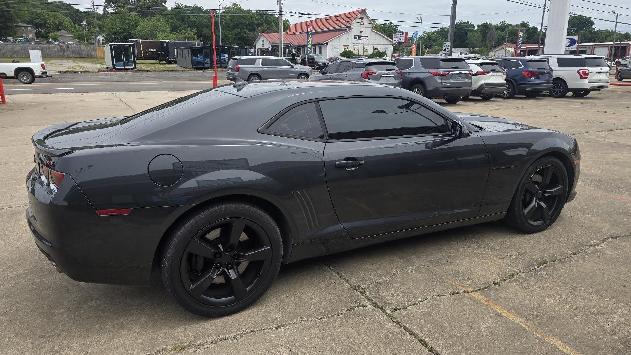 Chevrolet Camaro 2dr Cpe 2SS 2012