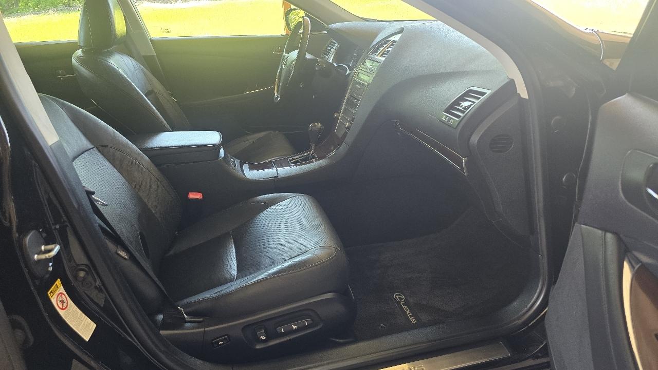 Lexus ES 350 4dr Sdn 2011