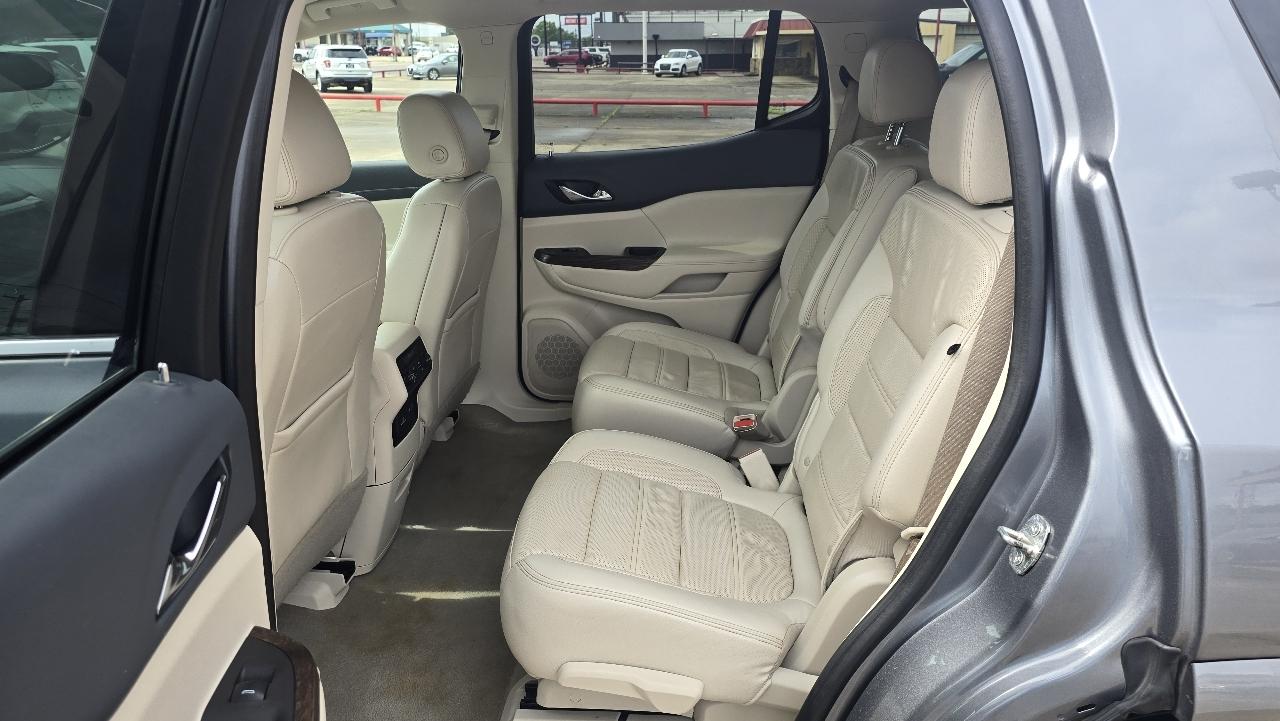 GMC Acadia FWD 4dr Denali 2020