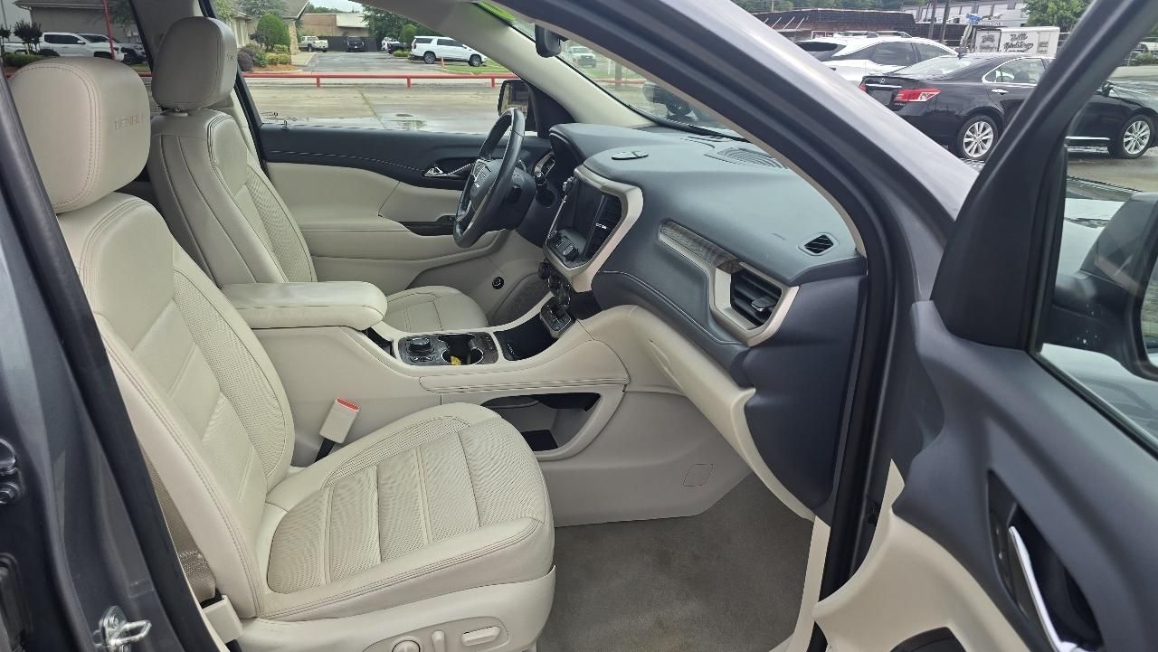 GMC Acadia FWD 4dr Denali 2020