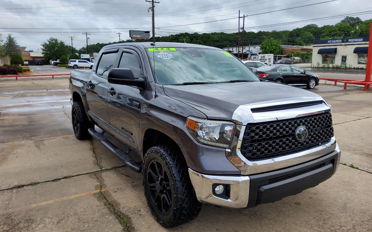 Toyota Tundra 4WD 1794 Edition CrewMax 5.5' Bed 5.7L FFV (Natl) 2018