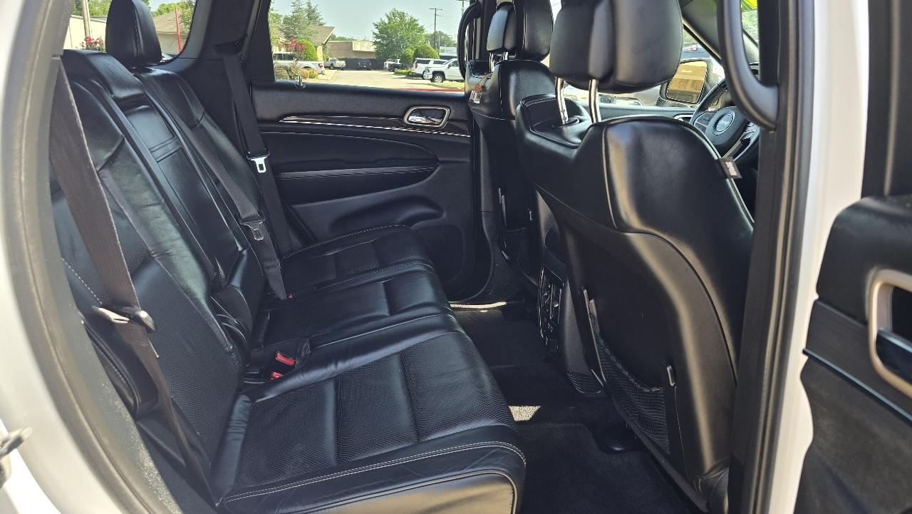 Jeep Grand Cherokee 4WD 4dr Overland 2016