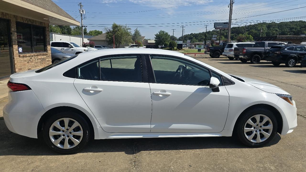 Toyota Corolla LE CVT (Natl) 2022