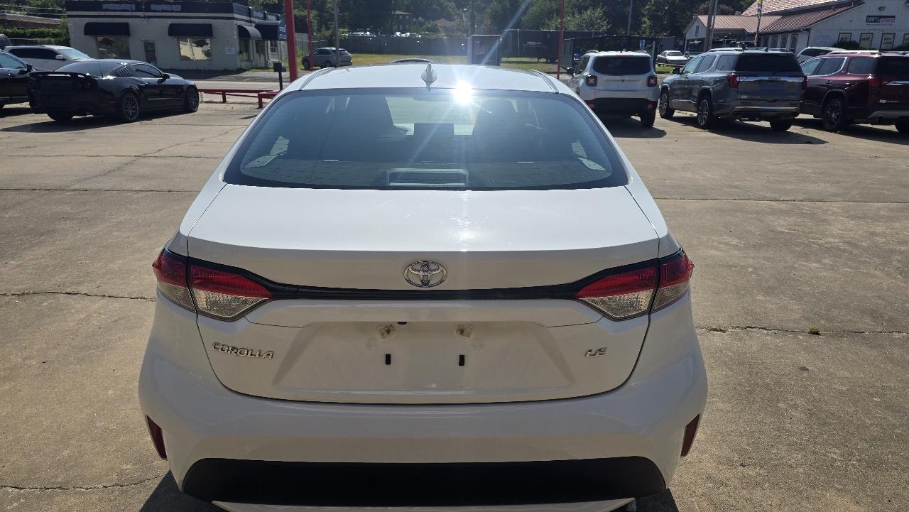 Toyota Corolla LE CVT (Natl) 2022