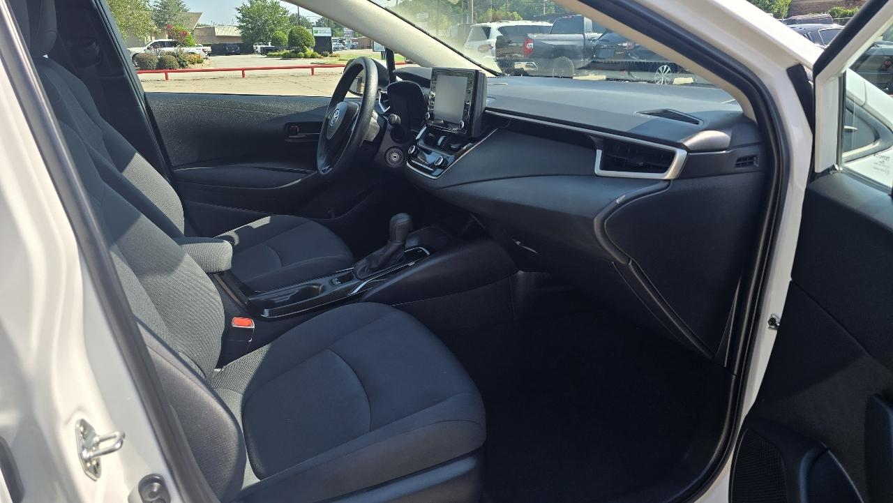 Toyota Corolla LE CVT (Natl) 2022
