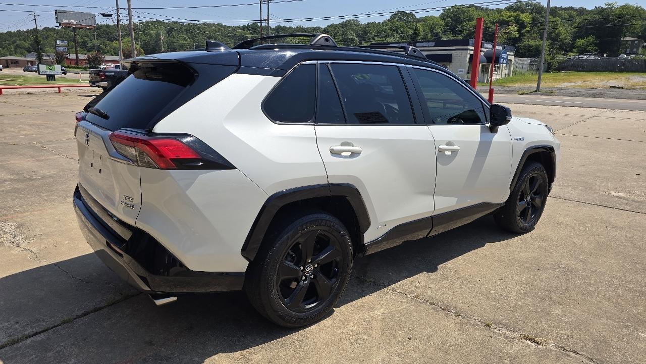 Toyota RAV4 Hybrid XSE AWD (Natl) 2019