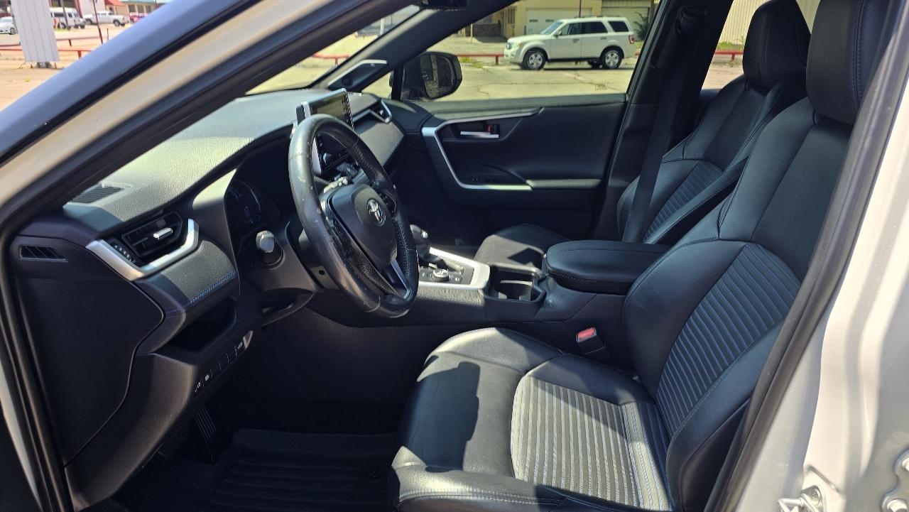 Toyota RAV4 Hybrid XSE AWD (Natl) 2019