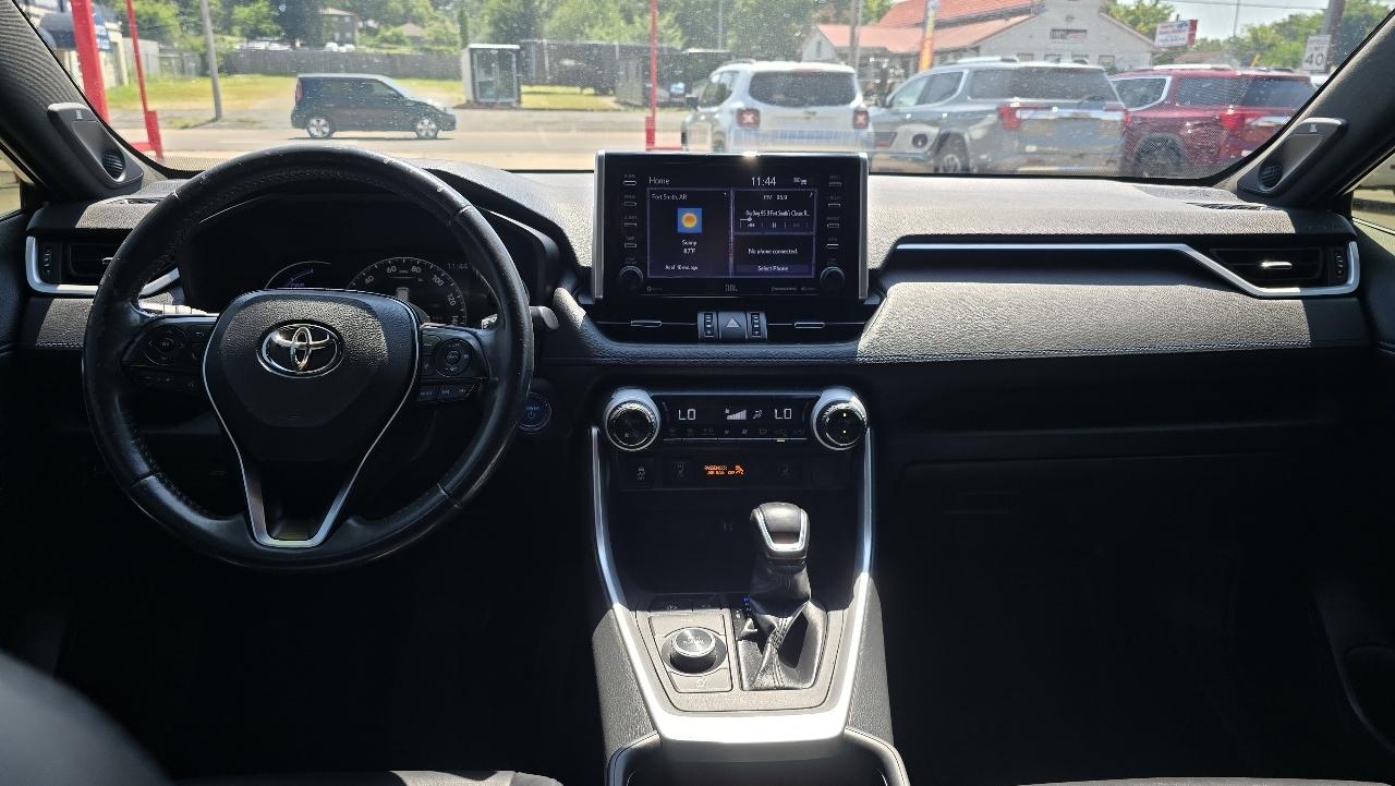 Toyota RAV4 Hybrid XSE AWD (Natl) 2019