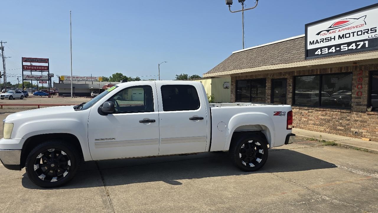 GMC Sierra 1500 4WD Crew Cab 143.5" SLE 2010