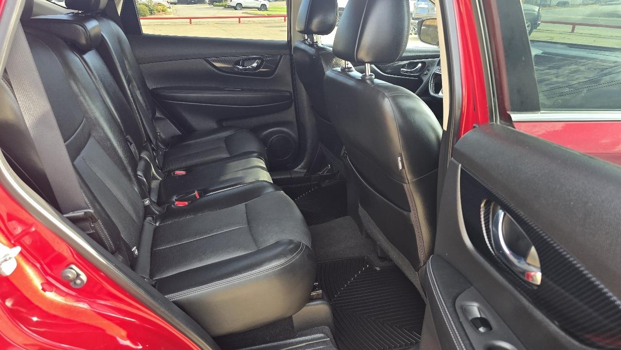 2017 Nissan Rogue SL - Photo 16