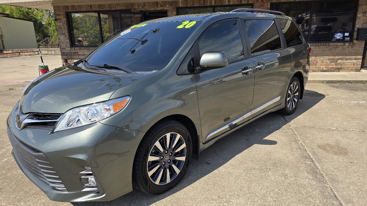 Toyota Sienna Limited Premium AWD 7-Passenger (Natl) 2020