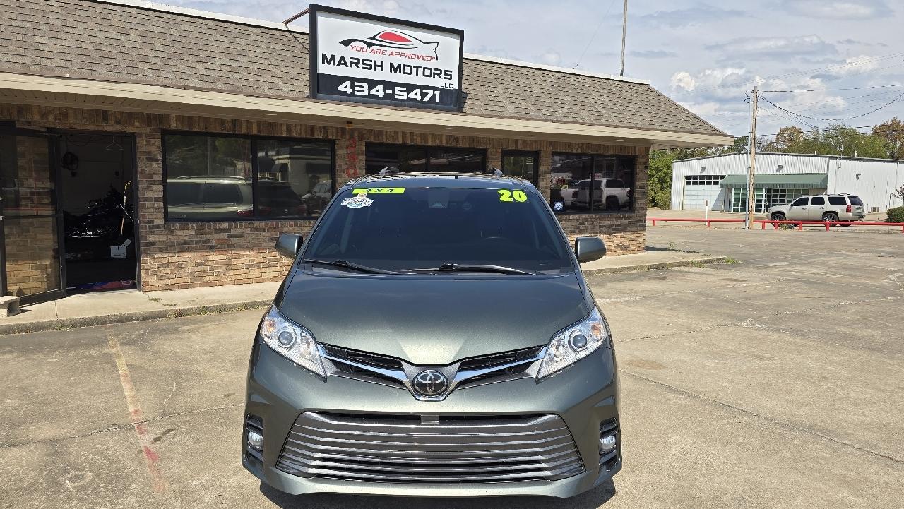 Toyota Sienna Limited Premium AWD 7-Passenger (Natl) 2020