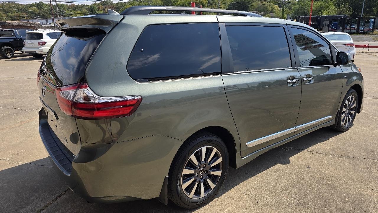 Toyota Sienna Limited Premium AWD 7-Passenger (Natl) 2020