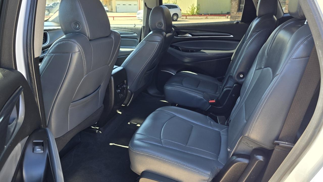 Buick Enclave FWD 4dr Essence 2020
