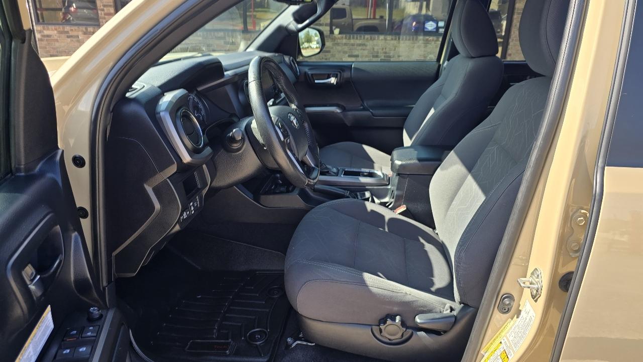 Toyota Tacoma 2WD TRD Off Road Double Cab 5' Bed V6 AT (Natl) 2019