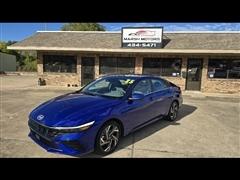 2025 Hyundai Elantra 