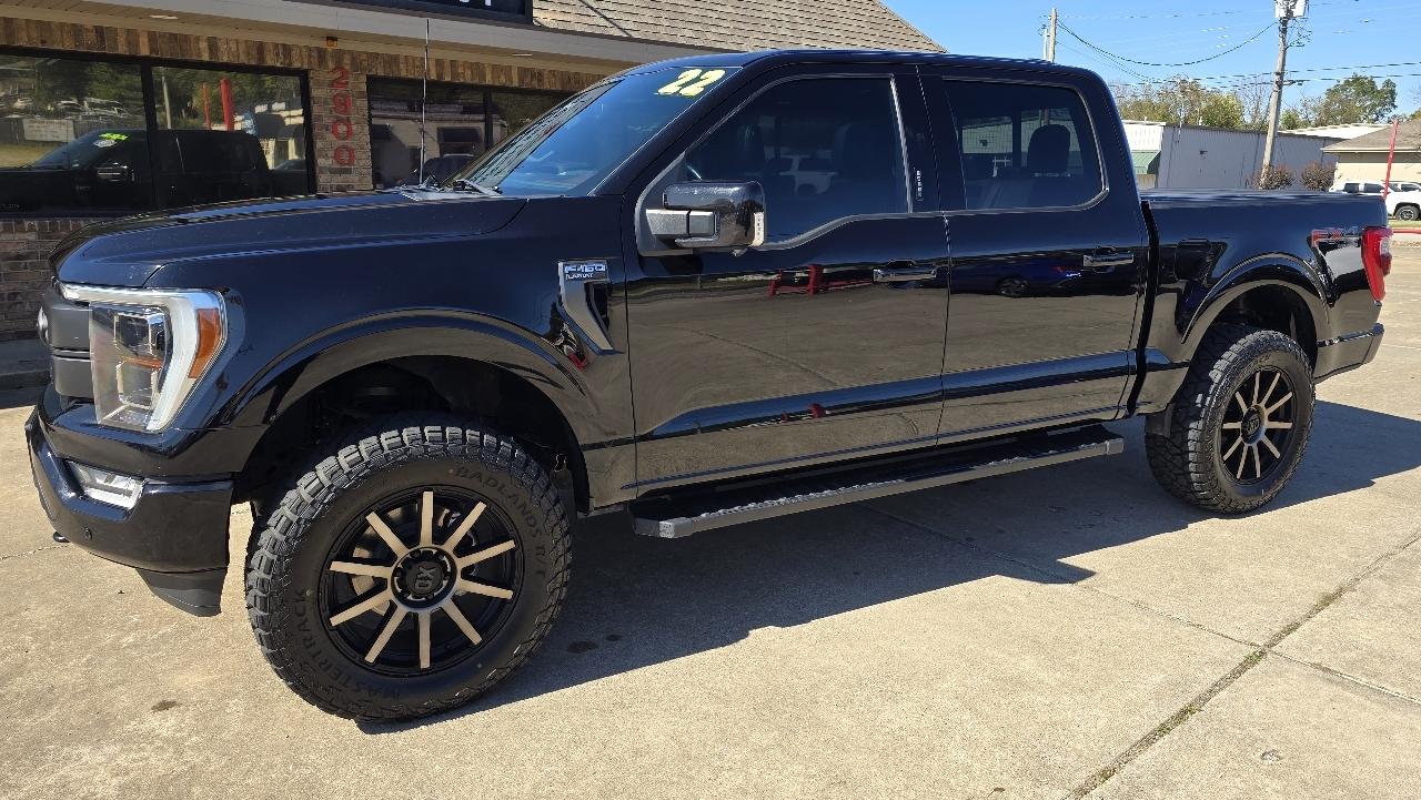 Ford F-150 4WD SuperCrew 145" Lariat 2022