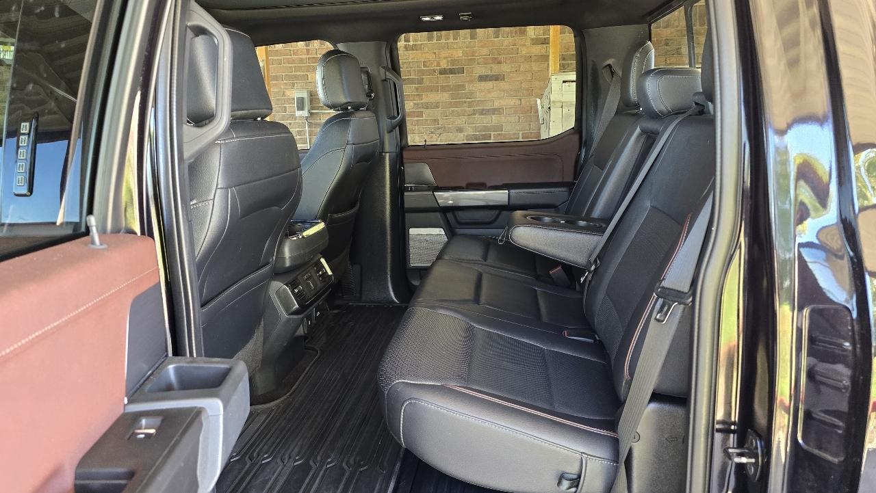 Ford F-150 4WD SuperCrew 145" Lariat 2022