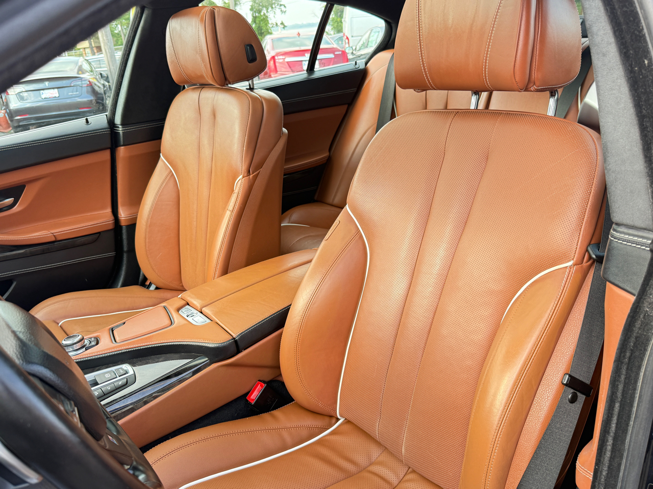 BMW 6-Series 650xi Grand Coupe 2013