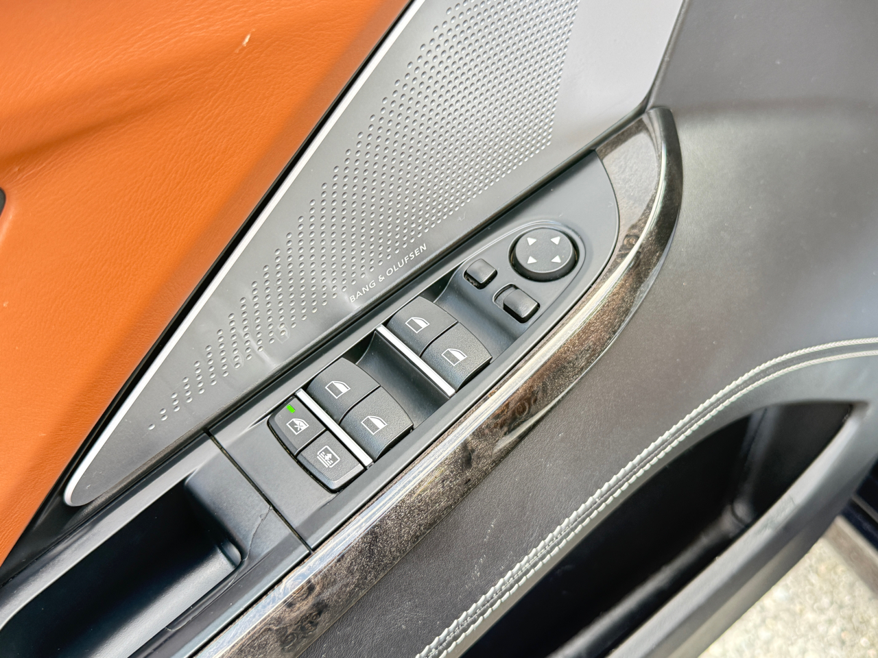 BMW 6-Series 650xi Grand Coupe 2013