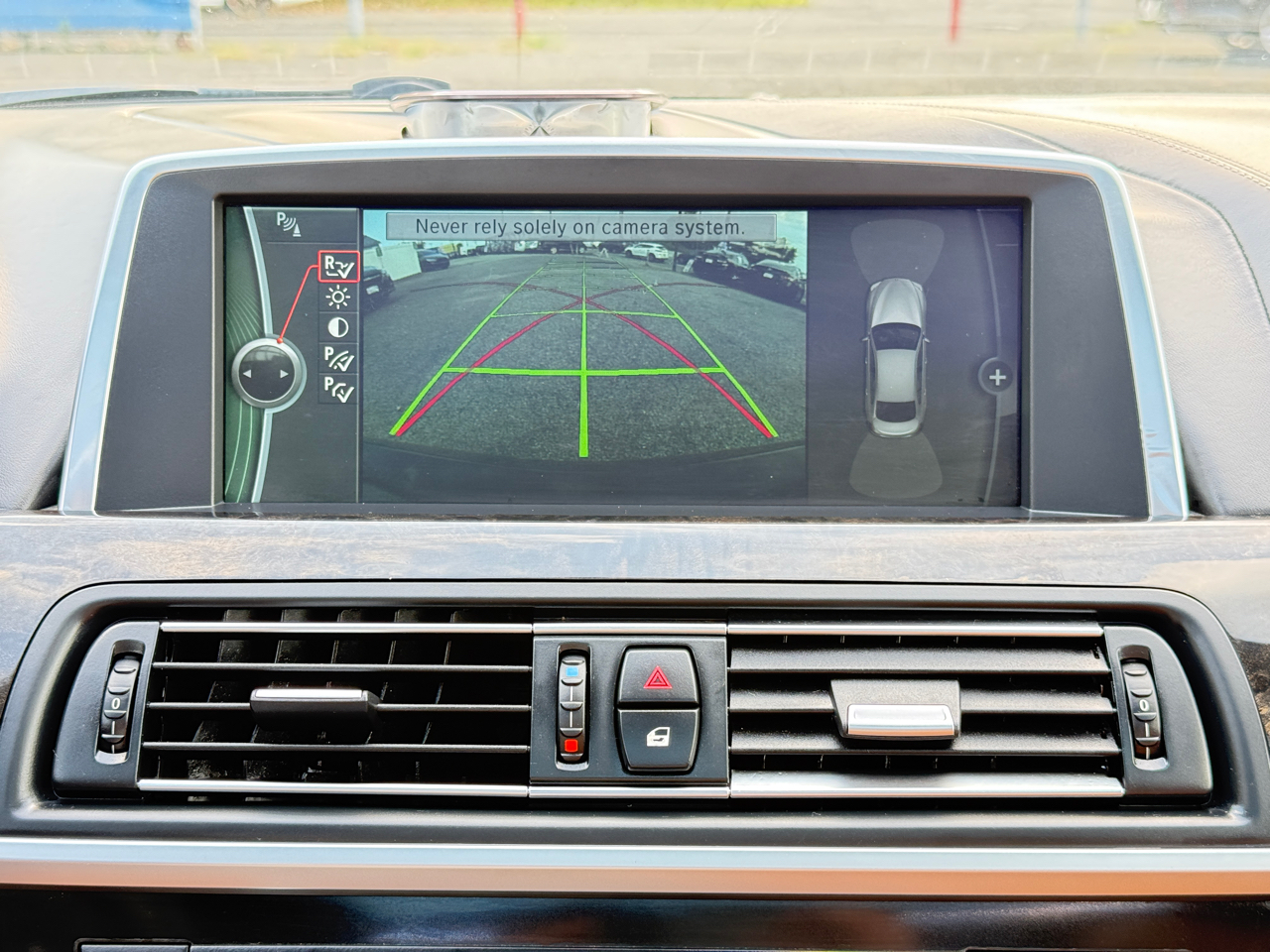 BMW 6-Series 650xi Grand Coupe 2013