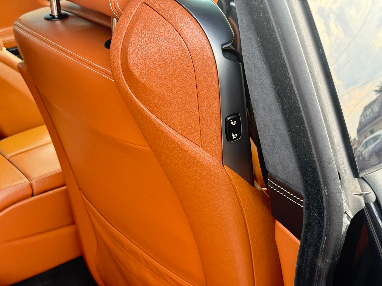 BMW 6-Series 650xi Grand Coupe 2013