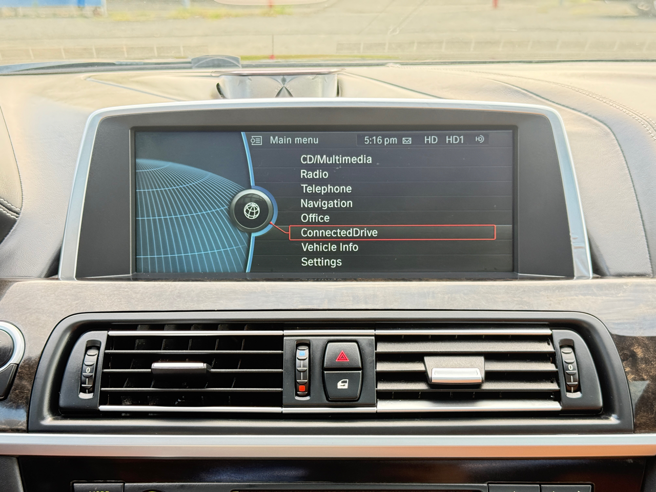 BMW 6-Series 650xi Grand Coupe 2013