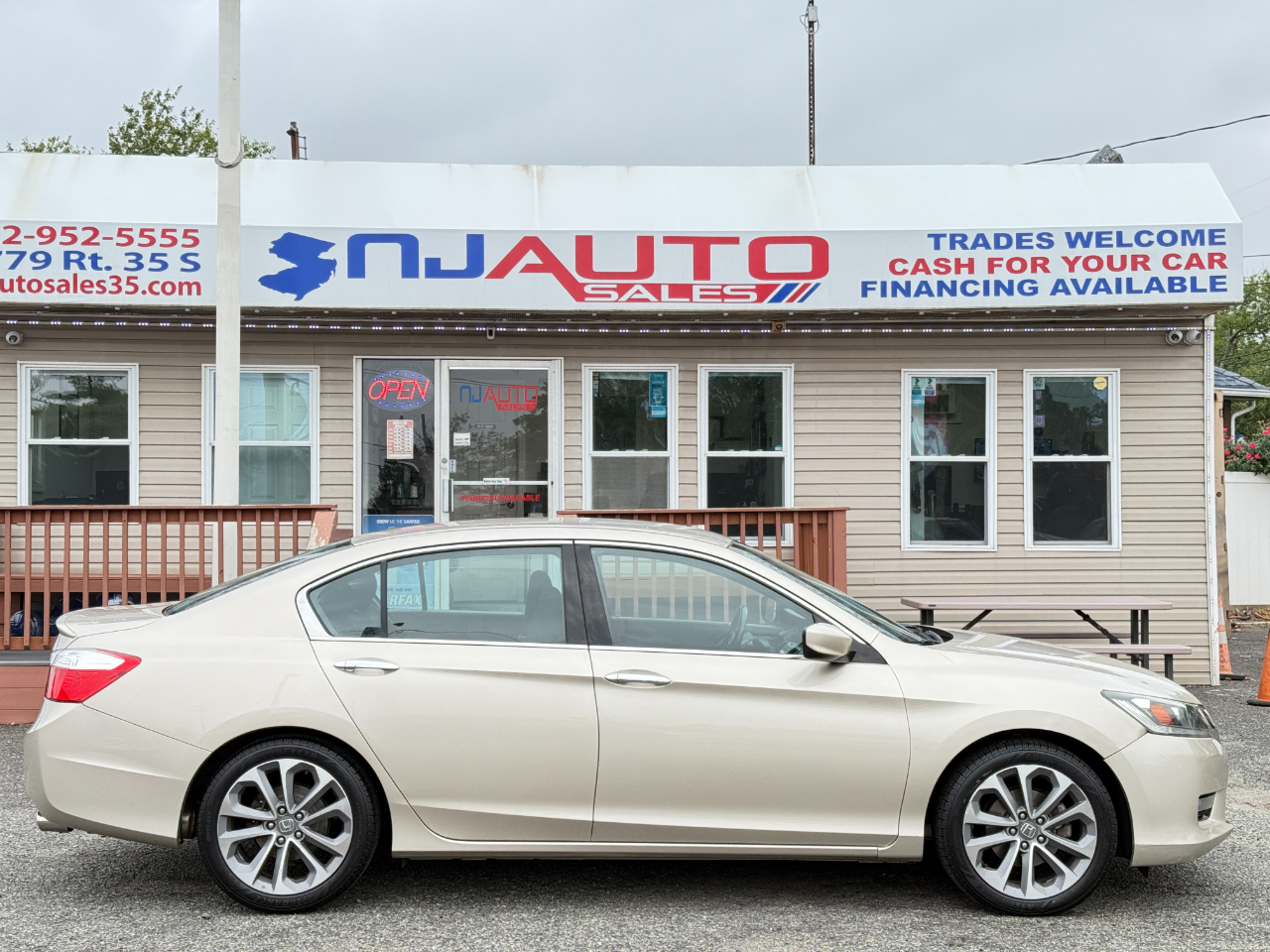 Honda Accord Sport Sedan CVT 2015 Honda Accord Sport Sedan CVT 2015