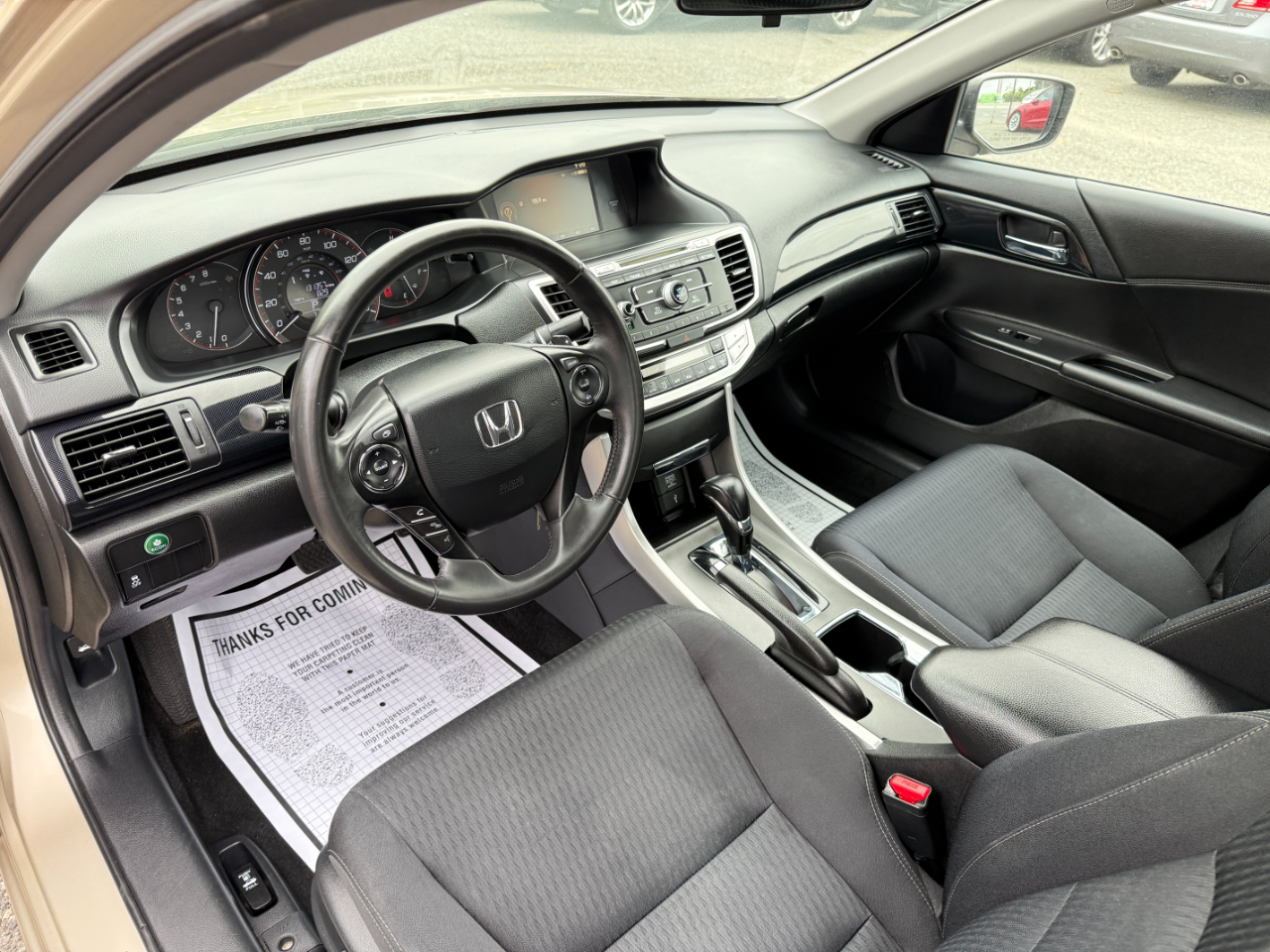 Honda Accord Sport Sedan CVT 2015 Honda Accord Sport Sedan CVT 2015