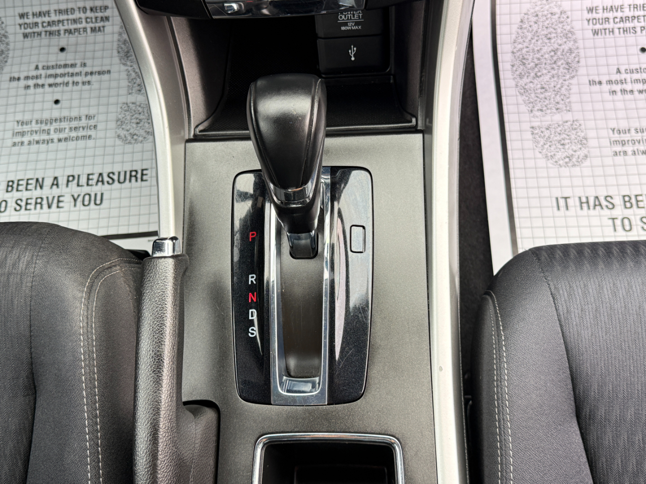 Honda Accord Sport Sedan CVT 2015 Honda Accord Sport Sedan CVT 2015