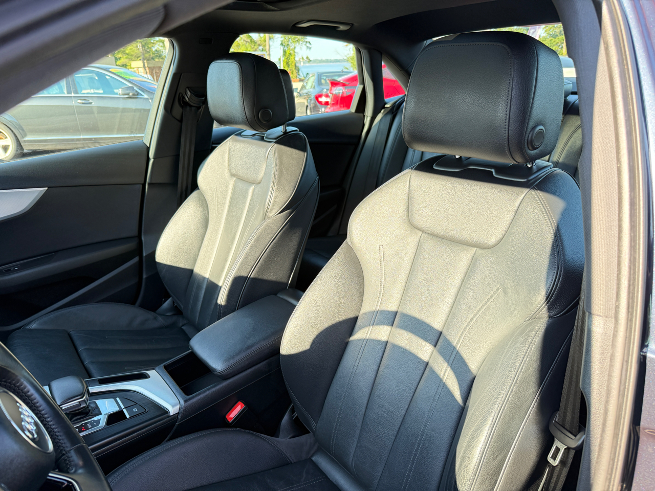 Audi A4 2.0T Premium Plus quattro Sedan 2017 Audi A4 2.0T Premium Plus quattro Sedan 2017