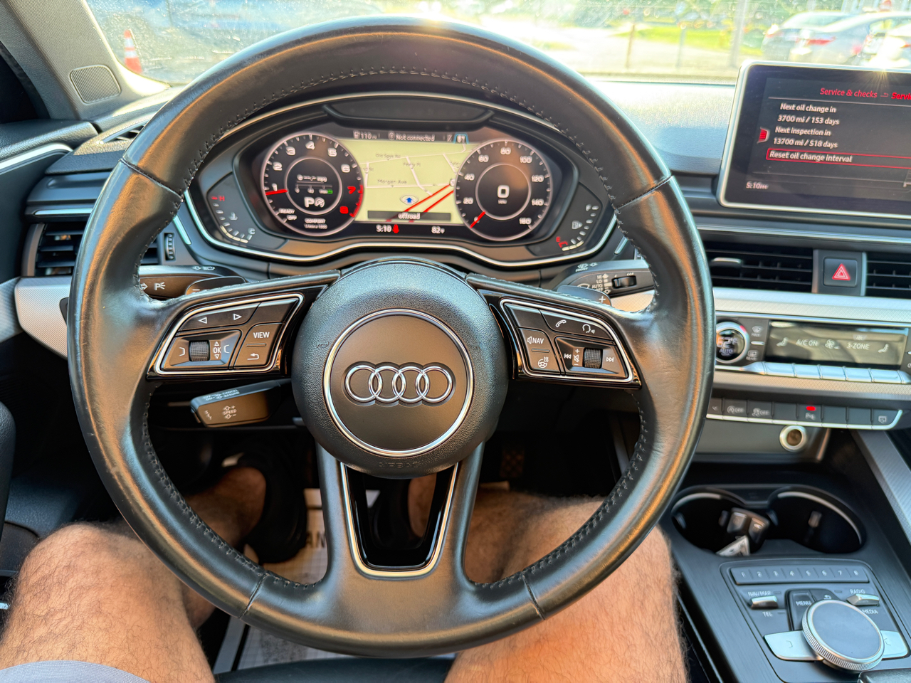 Audi A4 2.0T Premium Plus quattro Sedan 2017 Audi A4 2.0T Premium Plus quattro Sedan 2017