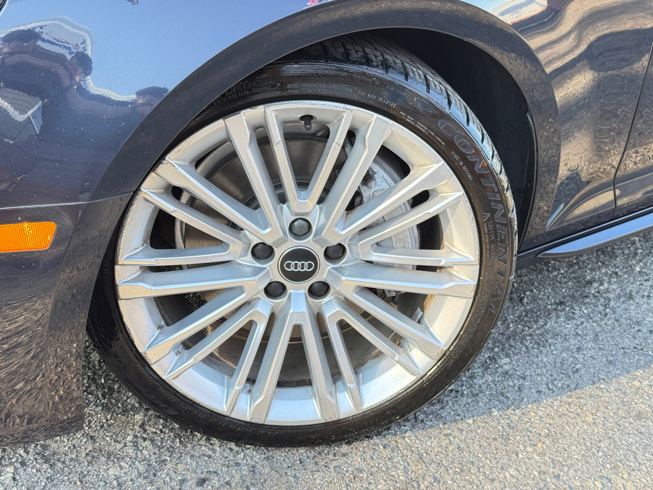 Audi A4 2.0T Premium Plus quattro Sedan 2017 Audi A4 2.0T Premium Plus quattro Sedan 2017