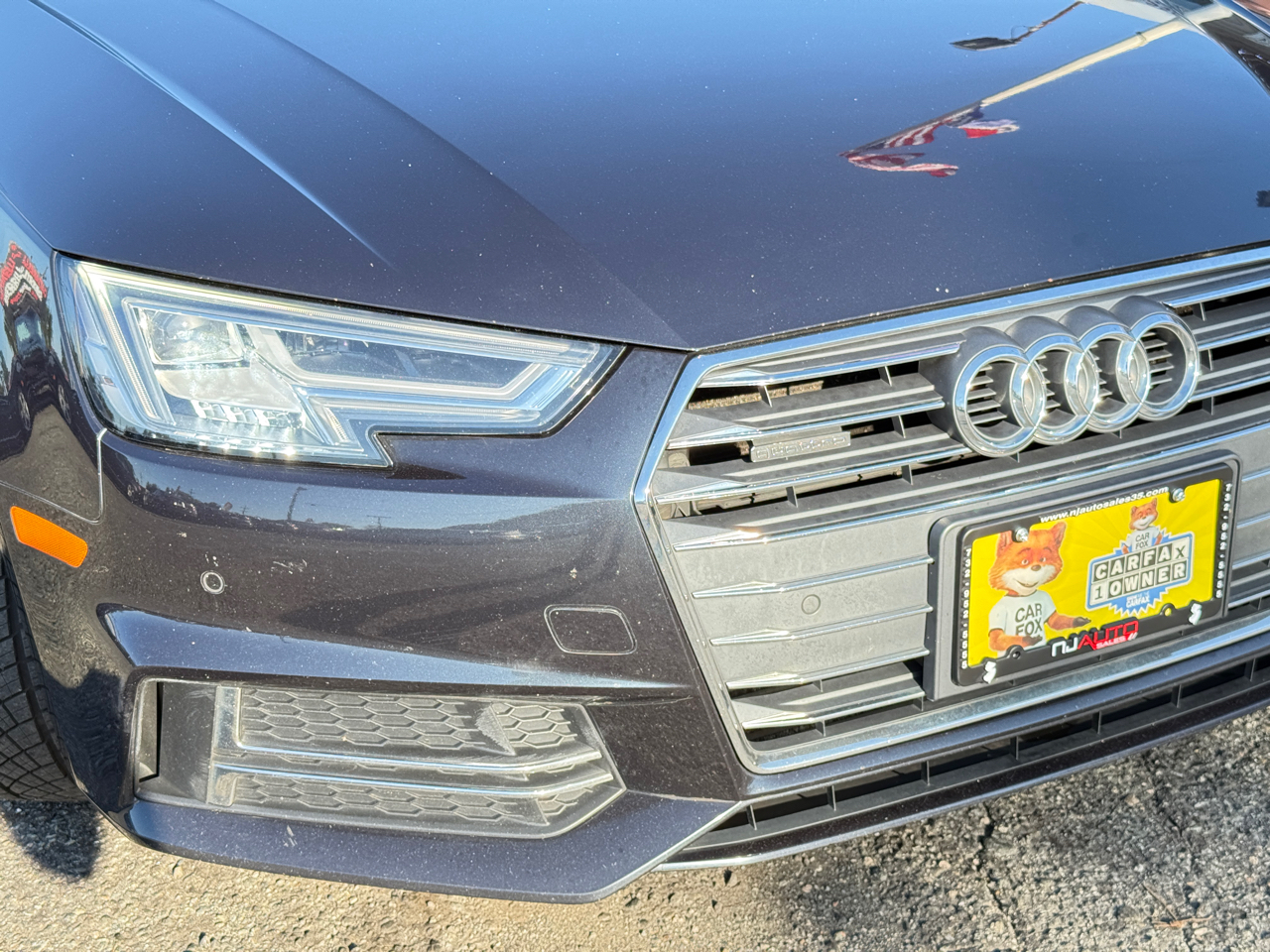 Audi A4 2.0T Premium Plus quattro Sedan 2017 Audi A4 2.0T Premium Plus quattro Sedan 2017