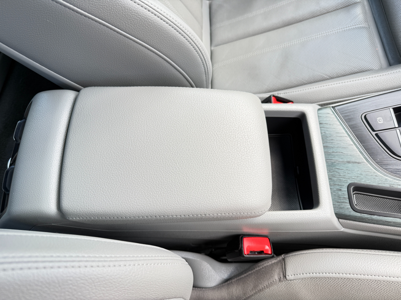 Audi A5 Premium Plus S-Line Sportback quattro 2018 Audi A5 Premium Plus S-Line Sportback quattro 2018