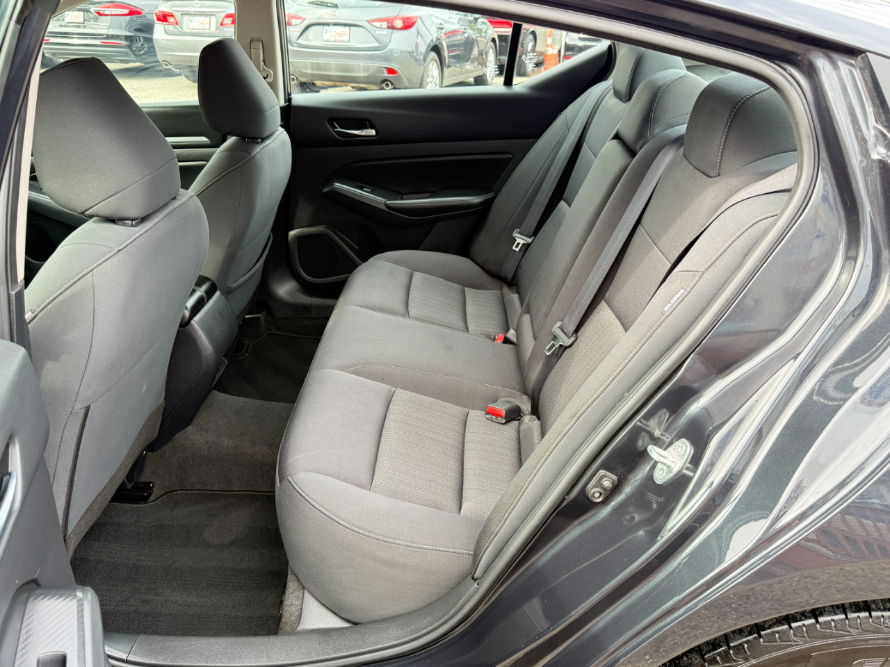 2022 Nissan Altima 2.5 SV photo 27