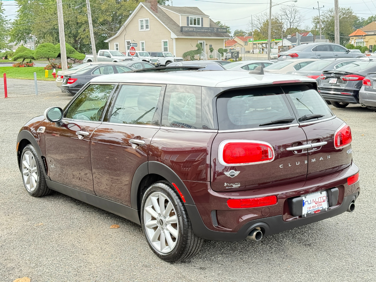 2017 Mini Clubman Base S ALL4 photo 6